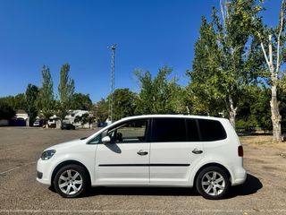 Volkswagen Touran 7 Plazas Automatico