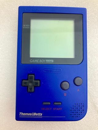 Game Boy Pocket Blu Thomas & Betts