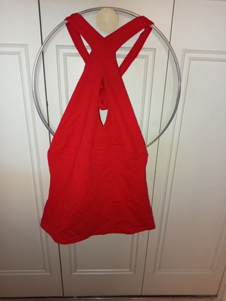 Top Bershka Rojo Talla M