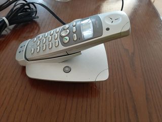 Telefono portatile color grigio funzionante