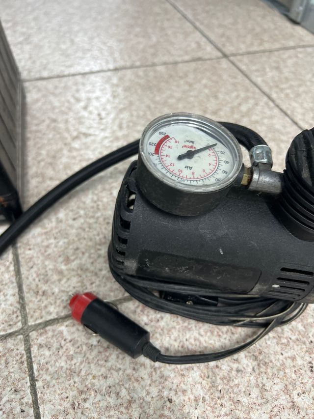 Transformador HQ Power 12V + Compresor Aire