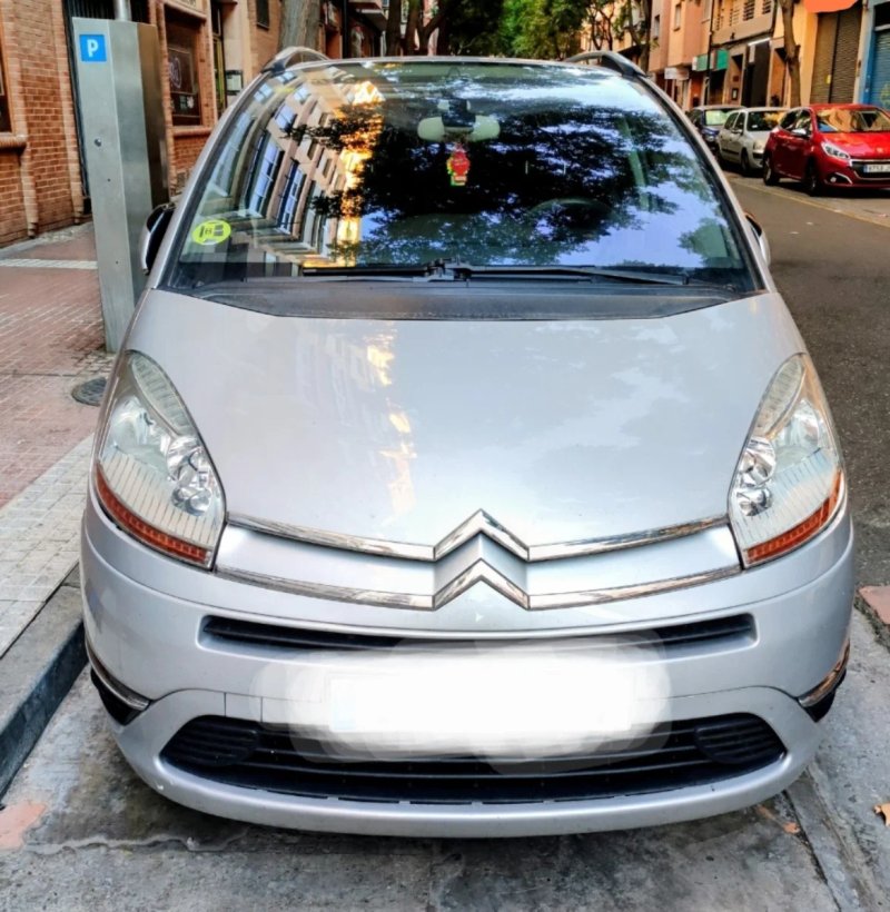 Citroen C4 Picasso 2008. - foto 1