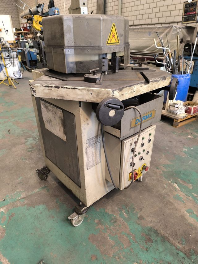 Escantonadora VHKM2004