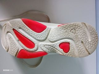 Scarpe Moschino Bianche e Rosse