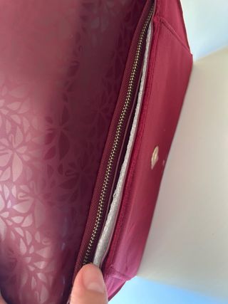 Bolso de mano Swarovski burdeos 