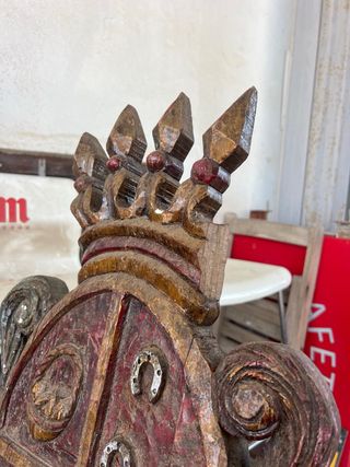 Silla antigua estilo Renacimiento