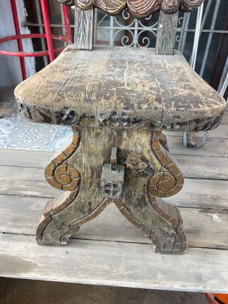 Silla antigua estilo Renacimiento