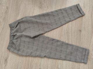 Pantalones Pull&Bear a cuadros grises