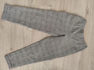 Pantalones Pull&Bear a cuadros grises