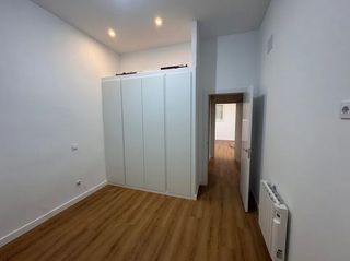 Albañil y carpintería