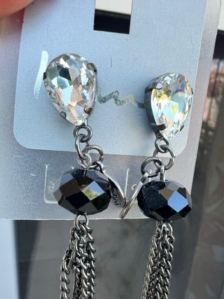 Orecchini pendenti neri e argento