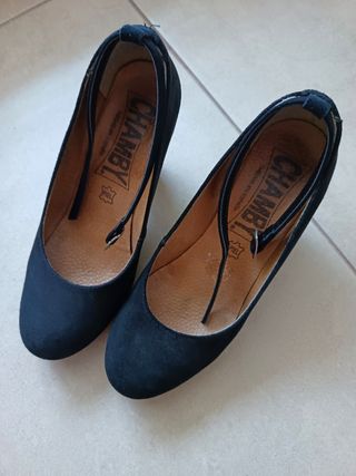 Zapatos Chamby Piel Negros ANTE