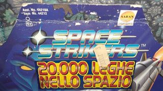 Modellino Astronave vintage toy 1996 Space Striker