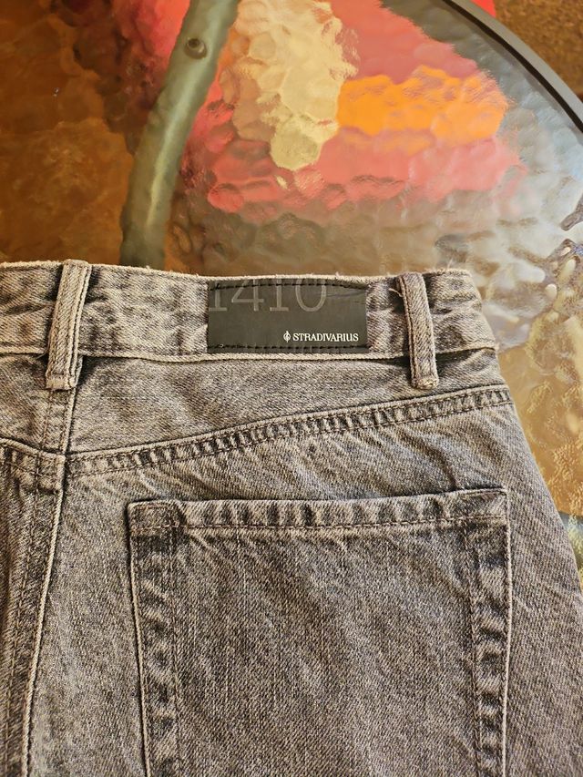 Jeans grigi da bambina Stradivarius