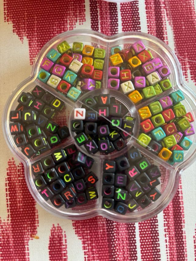 Abalorios para pulseras e hilos