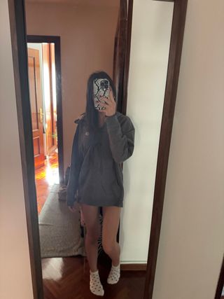 Sudadera Nike Gris
