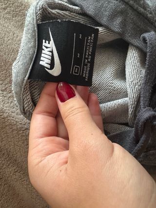 Sudadera Nike Gris