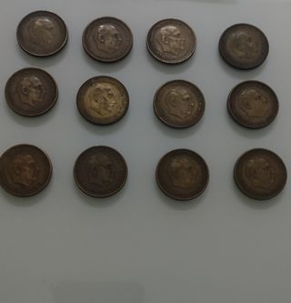 Lote 4 conjunto de 12 monedas 2.50 Pesetas.