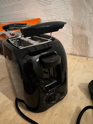 Tostadora TRISTAR BR-1025 negra 750W