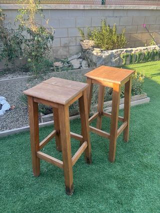 Taburetes de madera