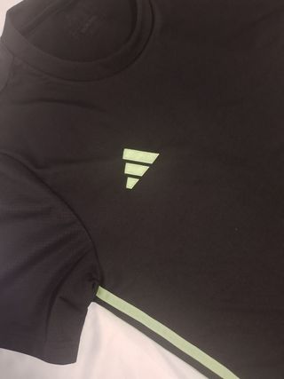 Camiseta Adidas Hombre Talla S Negra y Verde