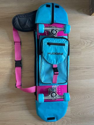 Monopatín con mochila Hudora
