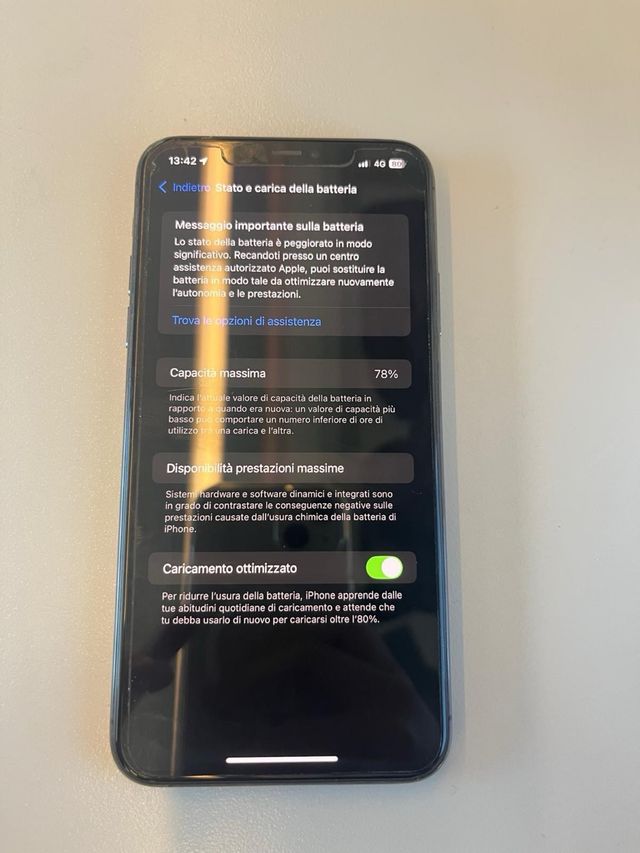 iPhone 11 Pro Max Oro batteria al 78% 