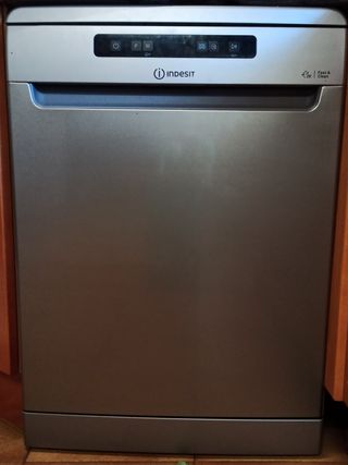 Lavavajillas Indesit