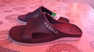Chanclas Nabaiji Talla 38 Negras
