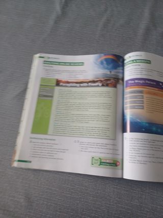 OUTLOOK 1 STUDENT'S BOOK. 1°BACHILLERATO.