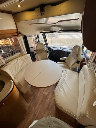 Autocaravana Esterel 39

