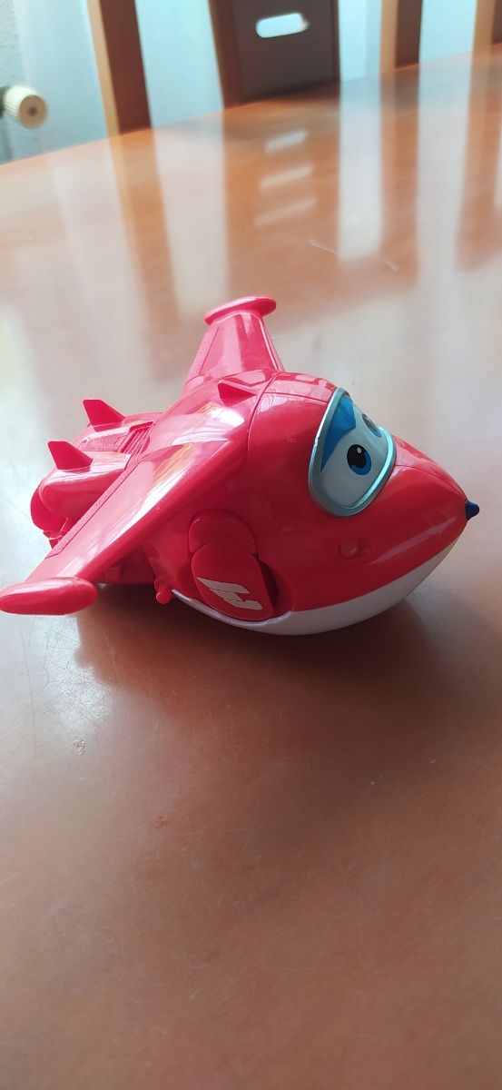 Aereo Super Wings Red Jett