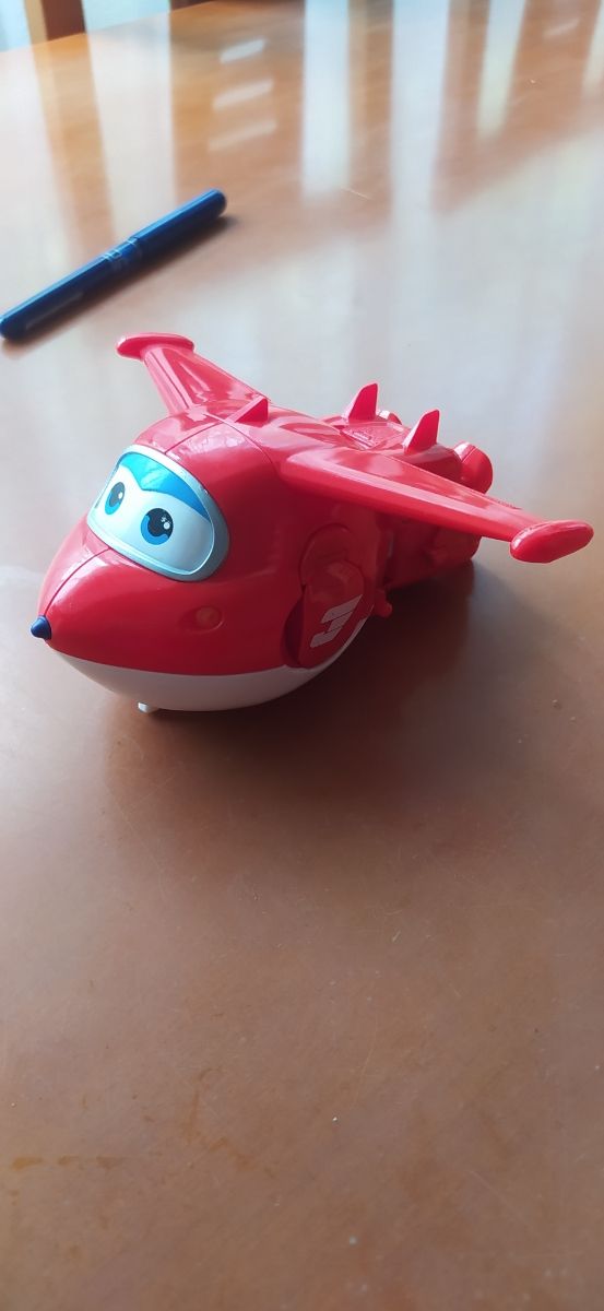 Aereo Super Wings Red Jett