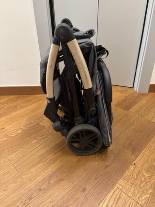Passeggino Chicco compatto