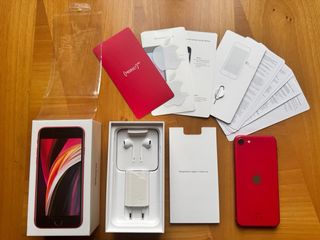 iPhone SE Product Red 256 GB