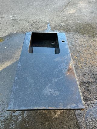 Fregadero con encimera de granito negro