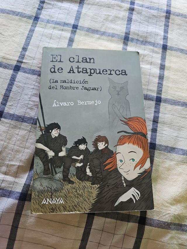 El clan de Atapuerca: La maldición del Hombre J...