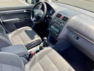 Volkswagen Touran 1.6 TDI 7plazas