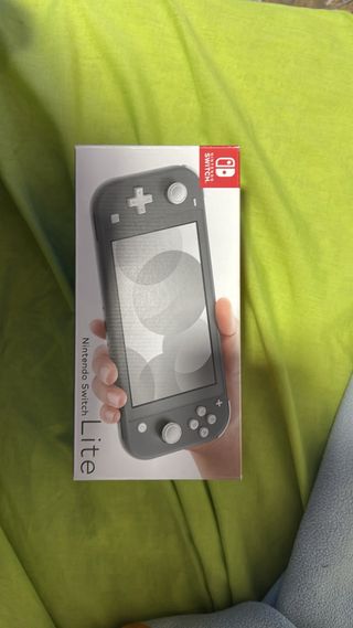 Nintendo Switch Lite 