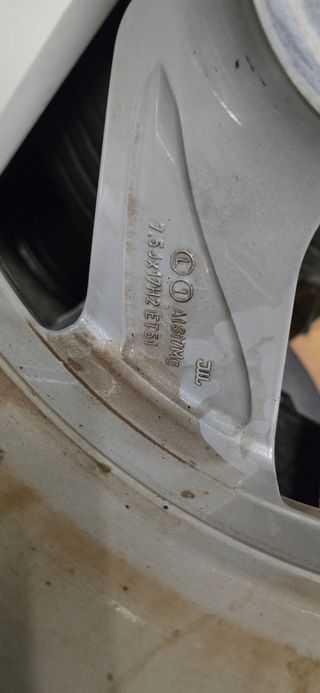 Llanta Original VW Golf 17 225/45/17