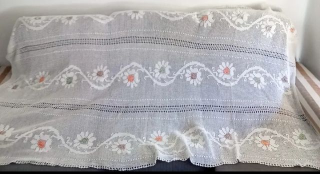 Mantel Crochet Hecho a Mano