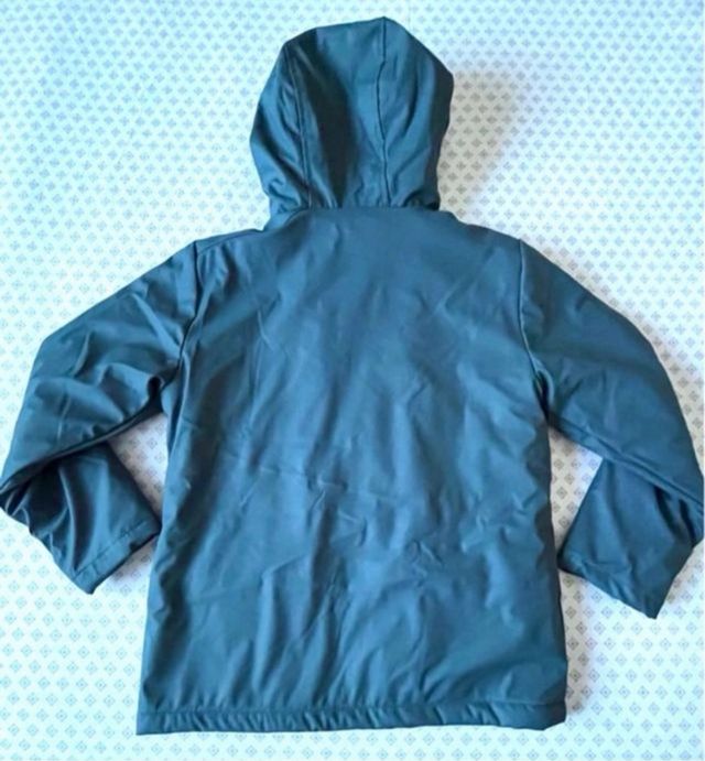 ANORAK COM CAPUZ E FORRO CASACO PARA MENINO T. 11-12 anos