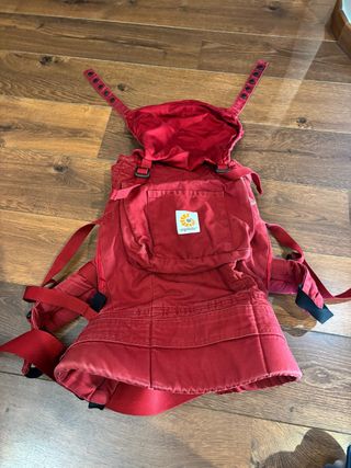 Mochila Porta Bebés Ergobaby Roja