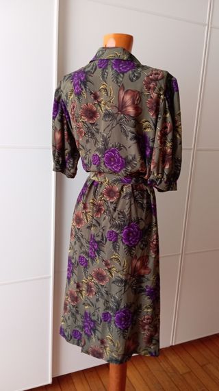 Vestido floral vintage.