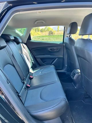 Vehículo SEAT Leon 2015 Diésel 1.6 conet.  