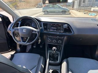 Vehículo SEAT Leon 2015 Diésel 1.6 conet.  