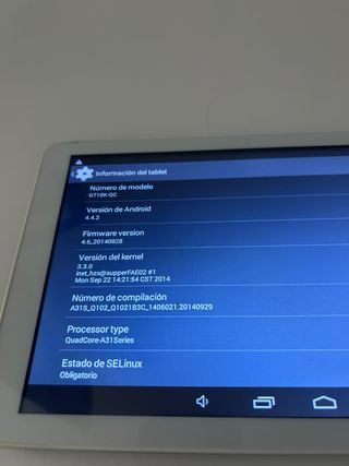 Tablet Android Negra y Blanca