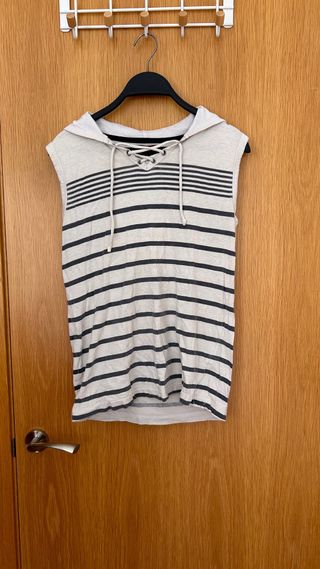 Chaleco/camiseta chico rayas beige y negro
