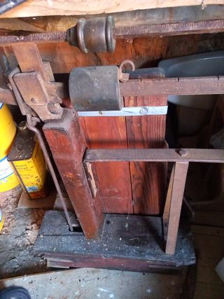 Báscula de Molinero Antigua. Hasta 300 kg.