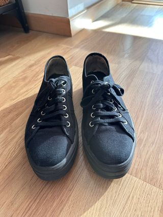 Zapatos Victoria Negros con plataforma!!